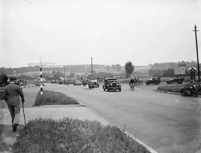 Framed Print : Traffic at Crittalls Corner on the A20 at Siducp, Kent. 1936 Framed Print : Traffic at Crittalls Corner on the A20 at Siducp, Kent. 1936