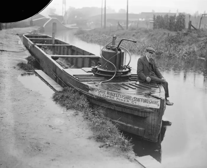 Framed Print : Tram car system for barges, experiments are being tried on the Staffordshre