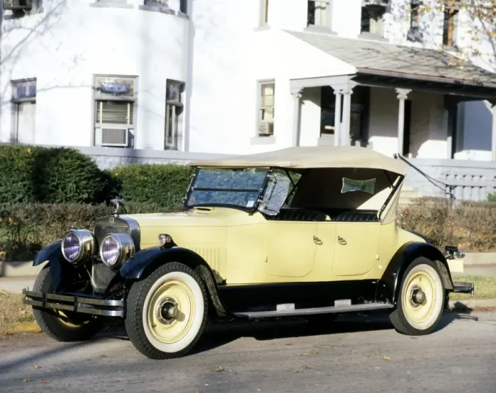 Framed Print : Transport Road 1926 Cunningham V6 Sport Touring