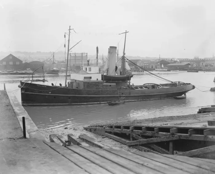 Framed Print : Trover salvage ship and tug stationed at Cowes, Isle of Wight and belonging to Framed Print : Trover salvage ship and tug stationed at Cowes, Isle of Wight and belonging to
