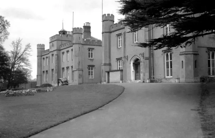 Framed Print : Twyford Abbey, Park Royal, West London, England. 1950s