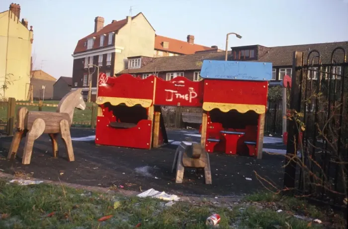 Framed Print : Vandalised Playground - Lambeth, London History of London - Vauxhall  /  Lambeth