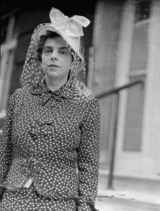 Framed Print : A variation of the old-time poke - Bonnet worn by Lady Derwent during a walk in Framed Print : A variation of the old-time poke - Bonnet worn by Lady Derwent during a walk in