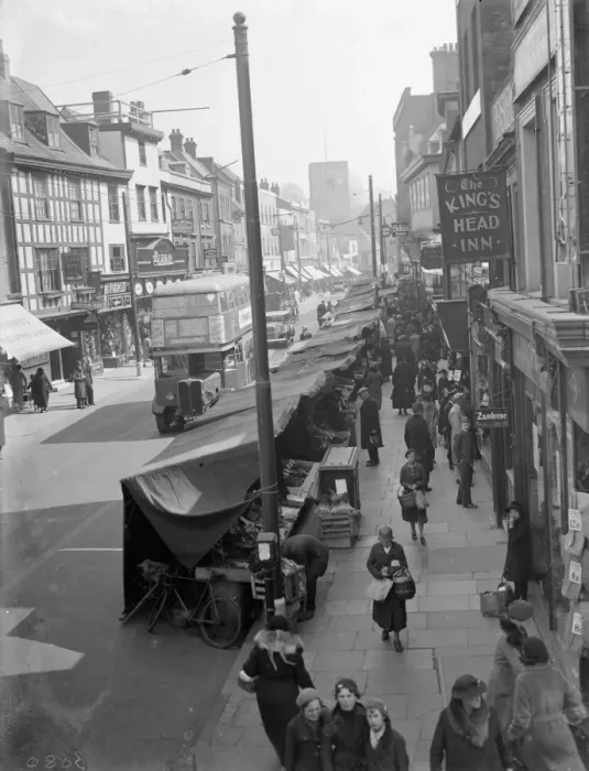 Framed Print : A view of Dartford street market down Dartford High Street. 1936 Framed Print : A view of Dartford street market down Dartford High Street. 1936