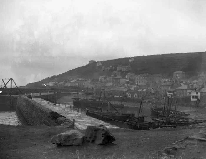 Framed Print : A view of Mousehole Harbour and town. 27 March 1929 Framed Print : A view of Mousehole Harbour and town. 27 March 1929