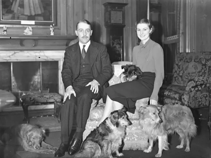 Framed Print : Viscount Cowdray with his fiance, Lady Anne Bridgeman, pictured with their pet dogs Framed Print : Viscount Cowdray with his fiance, Lady Anne Bridgeman, pictured with their pet dogs