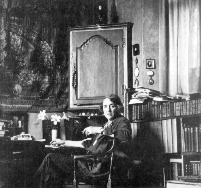 Framed Print : Vita Sackville West Bloomsbury Group, who were radical artists for their time