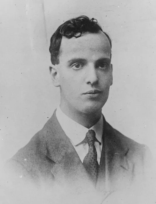 Framed Print : Wanted for alleged attempted murder Rupert James Beck, a native of London, who Framed Print : Wanted for alleged attempted murder Rupert James Beck, a native of London, who