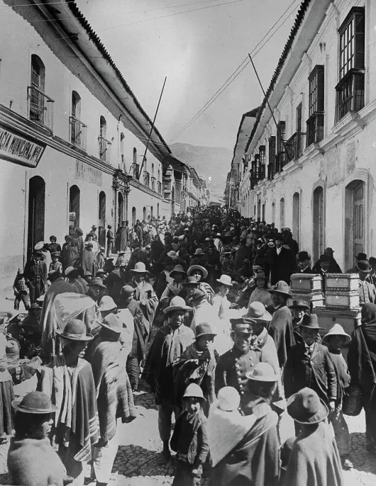 Framed Print : The war between Bolivia and Paraguay. A view of the busy Calle de Mercade at La Paz Framed Print : The war between Bolivia and Paraguay. A view of the busy Calle de Mercade at La Paz