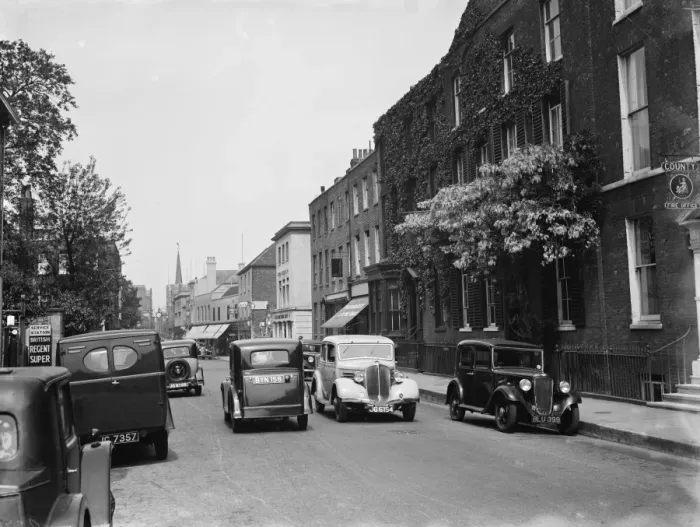 Framed Print : Watling street in Westeria, Canterbury. 1936