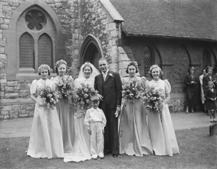 Framed Print : The wedding of Mr Albert Victor Phipps and Miss Ivy Florence Morgan in Eltham, Kent Framed Print : The wedding of Mr Albert Victor Phipps and Miss Ivy Florence Morgan in Eltham, Kent