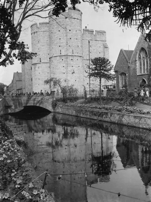 Framed Print : West Gate. Canterbury. 1937 Framed Print : West Gate. Canterbury. 1937