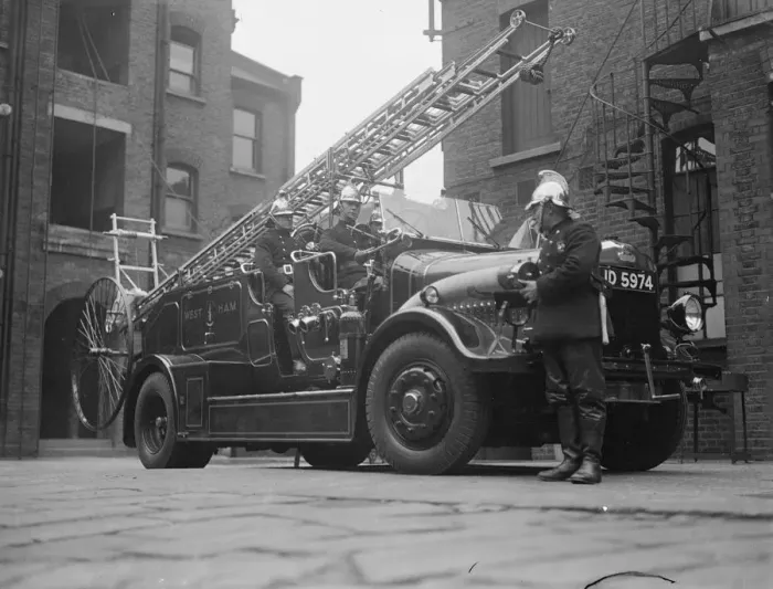 Framed Print : West Ham fire engine like a motor coach. A new fire engine in the front of which Framed Print : West Ham fire engine like a motor coach. A new fire engine in the front of which