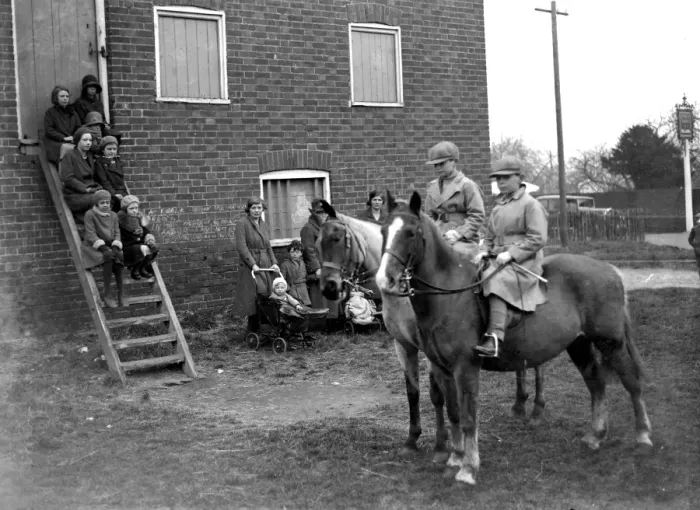Framed Print : West Kent Hunt at Offam. 1934 Framed Print : West Kent Hunt at Offam. 1934