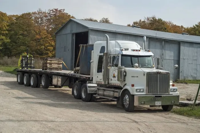 Framed Print : Western star 6x4 artic unit with a 4 axle lift trailer, the trailer is a flat bed Framed Print : Western star 6x4 artic unit with a 4 axle lift trailer, the trailer is a flat bed