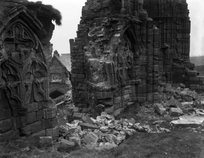 Framed Print : Whitby Abbey ruins, north Yorkshire. 1920 Framed Print : Whitby Abbey ruins, north Yorkshire. 1920