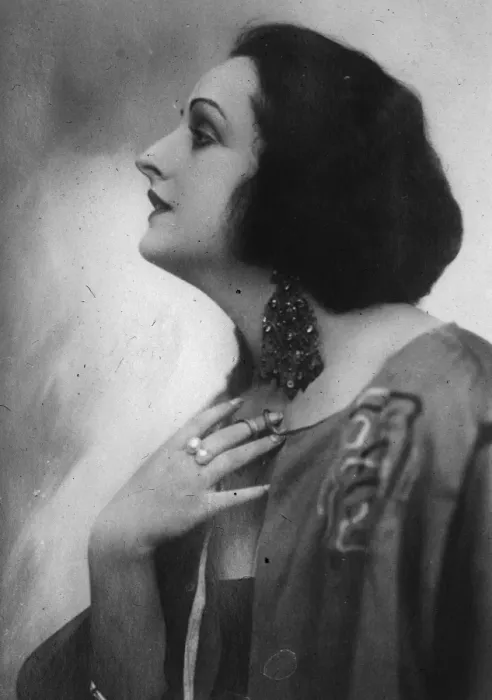 Framed Print : White Fingers like fireflies. Fern Andra, the German film star, who is now in London Framed Print : White Fingers like fireflies. Fern Andra, the German film star, who is now in London