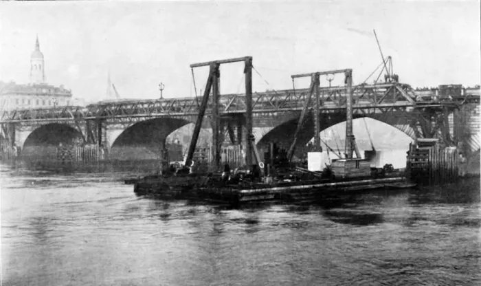 Framed Print : The Widening of London Bridge building the temproray structure September 27 1902 Framed Print : The Widening of London Bridge building the temproray structure September 27 1902