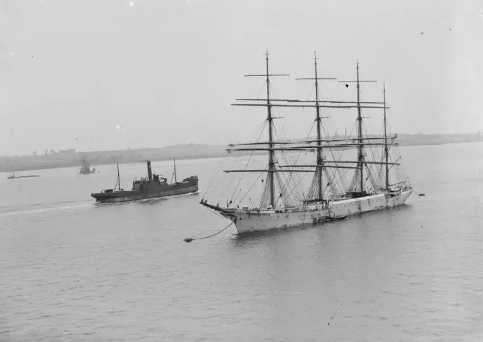 Framed Print : The windjammer Magdalene Vinnen at anchor. 1939