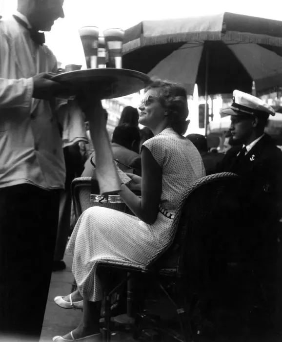 Framed Print : Woman on terrace of cafe in Paris 1950s Framed Print : Woman on terrace of cafe in Paris 1950s