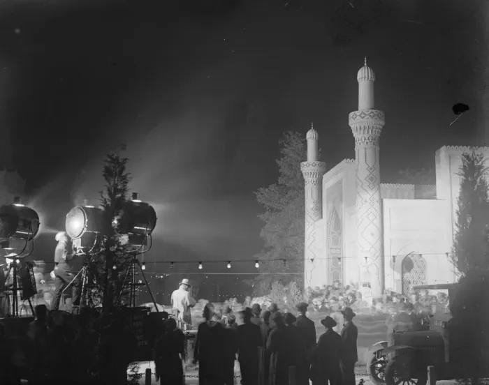 Framed Print : Wonderful night photograph at Wembley. British Empire Exhibition Filmed by home made sunlight Framed Print : Wonderful night photograph at Wembley. British Empire Exhibition Filmed by home made sunlight