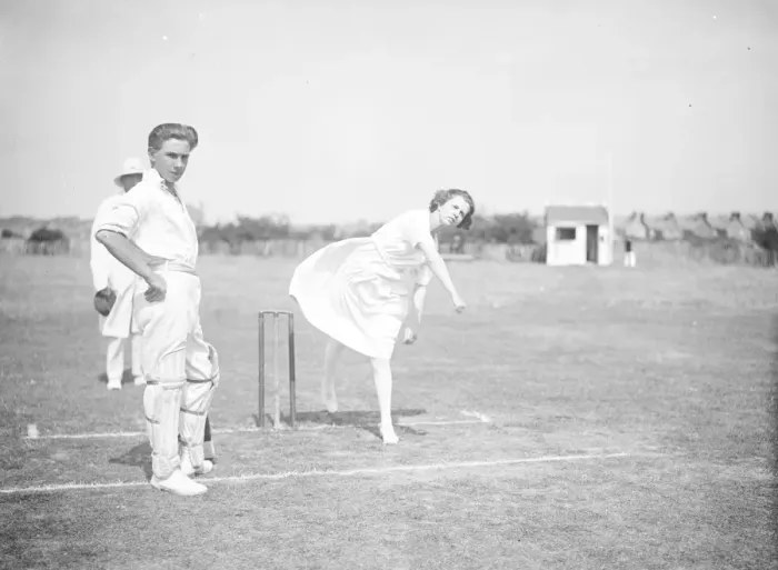 Framed Print : Wonderful woman bowler Miss Muriel Maxted, Captain of the Beaver Wednesday Cricket Club