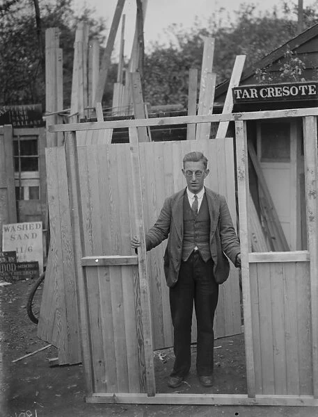 Woodman, Sidcup, Kent. 1935