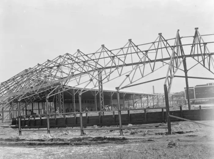 Framed Print : Work being done on the Crayford and Bexleyheath Greyhound Stadium in Kent, by builders Framed Print : Work being done on the Crayford and Bexleyheath Greyhound Stadium in Kent, by builders