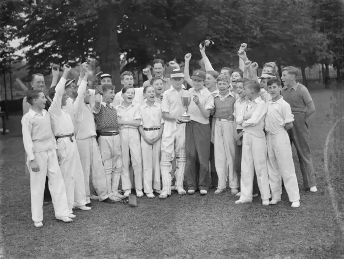 Framed Print : Young cricket players in Lewisham, London. 1939
