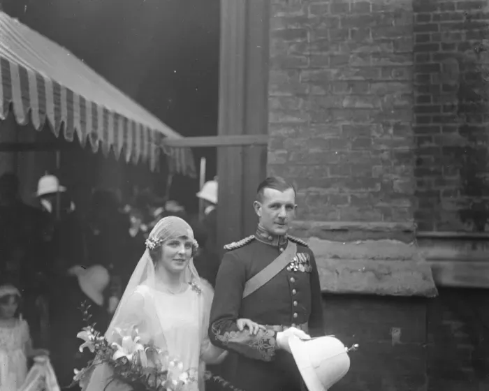 Framed Print : A Zeebrugge hero weds. Major R A Brooks, DSO, was married to Miss V Laing at St Paul s Framed Print : A Zeebrugge hero weds. Major R A Brooks, DSO, was married to Miss V Laing at St Paul s