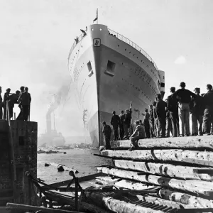 The 31, 000 ton liner Orcades, built for the Orient line by Vickers, Armstrong Ltd The 31, 000 ton liner Orcades, built for the Orient line by Vickers, Armstrong Ltd