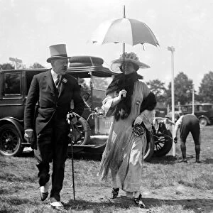 Ascot. Mr and Mrs Munro Coates. 1922