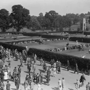 Brilliant opening for Wimbledon lawn tennis championships. A general view of the outside courts Brilliant opening for Wimbledon lawn tennis championships. A general view of the outside courts