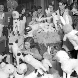Christmas, 1931 A busy scene at the toy works of Messrs Burman, Whitecross Street, City Christmas, 1931 A busy scene at the toy works of Messrs Burman, Whitecross Street, City