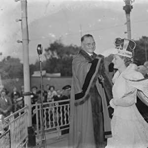 The coronation of the Dartford Carnival Queen, Miss Joan, by the Mayor and Councillor