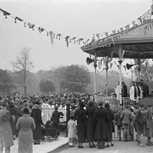 Coronation festivities at Dartford. 15 May 1937
