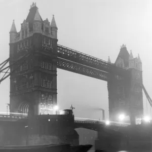 Courting couple 40s / 50s with Tower Bridge in background love couple romance romantic