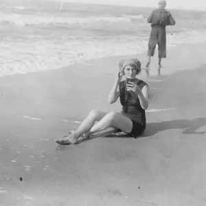 The Deauville Season. Lady Pedler completing her seaside toilet at Deauville 10 The Deauville Season. Lady Pedler completing her seaside toilet at Deauville 10