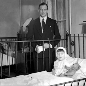 The Duke of Kent with Eileen Fulker in the Winchester ward at St. Georges Hospital