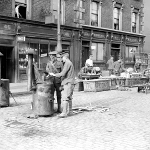 Easter Rising (originally captioned The Dublin rebellion) British soldiers cooking Easter Rising (originally captioned The Dublin rebellion) British soldiers cooking