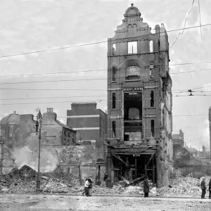 Easter Rising (originally captioned The Dublin rebellion) The ruins in Sackville Easter Rising (originally captioned The Dublin rebellion) The ruins in Sackville