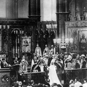 Elizabeth Bowes Lyon (Queen Mother) marries Duke of York (George IV) Wedding ceremony