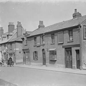 The exterior of the Plough Inn, Dartford, Kent. 1938