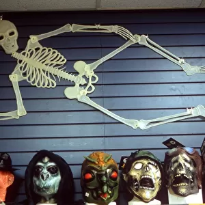 Festivals - Halloween - window display in a store in the United States of America