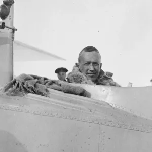 First photographs of the start of the Amundsen Ellsworth Polar Flight Ellsworth First photographs of the start of the Amundsen Ellsworth Polar Flight Ellsworth