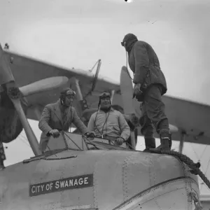 Imperial Airways pilots in flight training at Hamble, Hampshire Imperial Airways pilots in flight training at Hamble, Hampshire