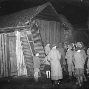 Gypsy childrens Sunday school waiting outside the cow shed in St Mary Cray