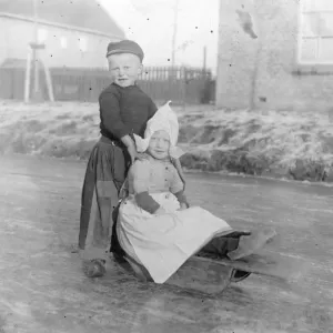 Holland Ice Bound Telegrams from Holland state a hard frost and fierce cold prevail Holland Ice Bound Telegrams from Holland state a hard frost and fierce cold prevail
