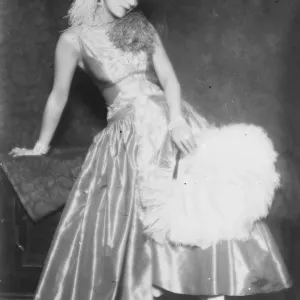 Improved Victorian fashion on the Lido. Signorina Emmy Mogliani, the famous Improved Victorian fashion on the Lido. Signorina Emmy Mogliani, the famous