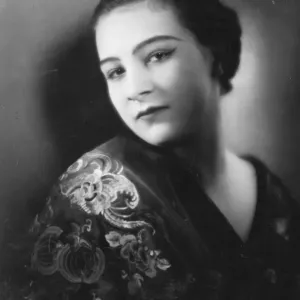Italys first woman engineer. Signorita Laetitia Andra, who has just graduated Italys first woman engineer. Signorita Laetitia Andra, who has just graduated